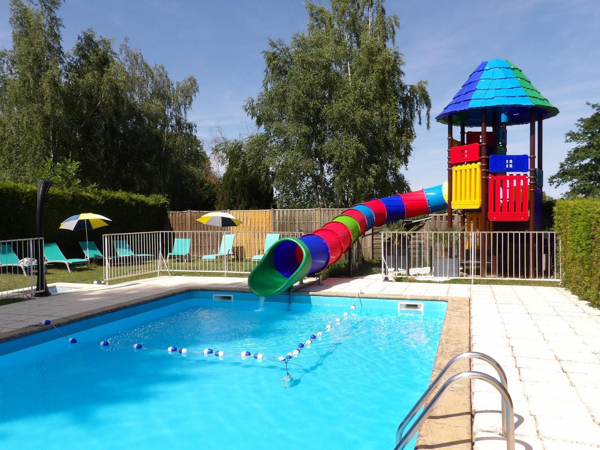 Camping Smile & Braudieres Mézières-sous-Lavardin 외부 사진