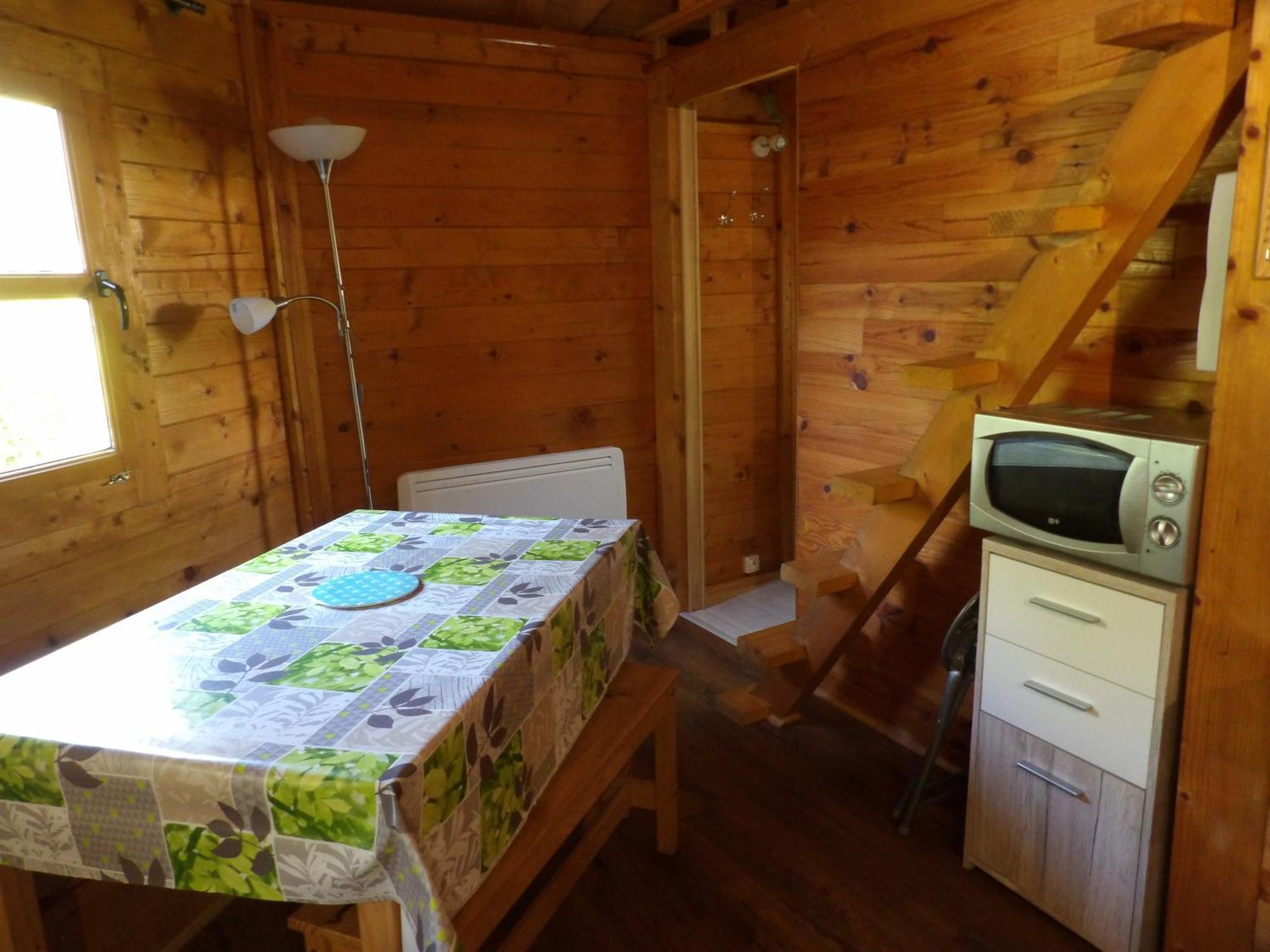 Camping Smile & Braudieres Mézières-sous-Lavardin 외부 사진