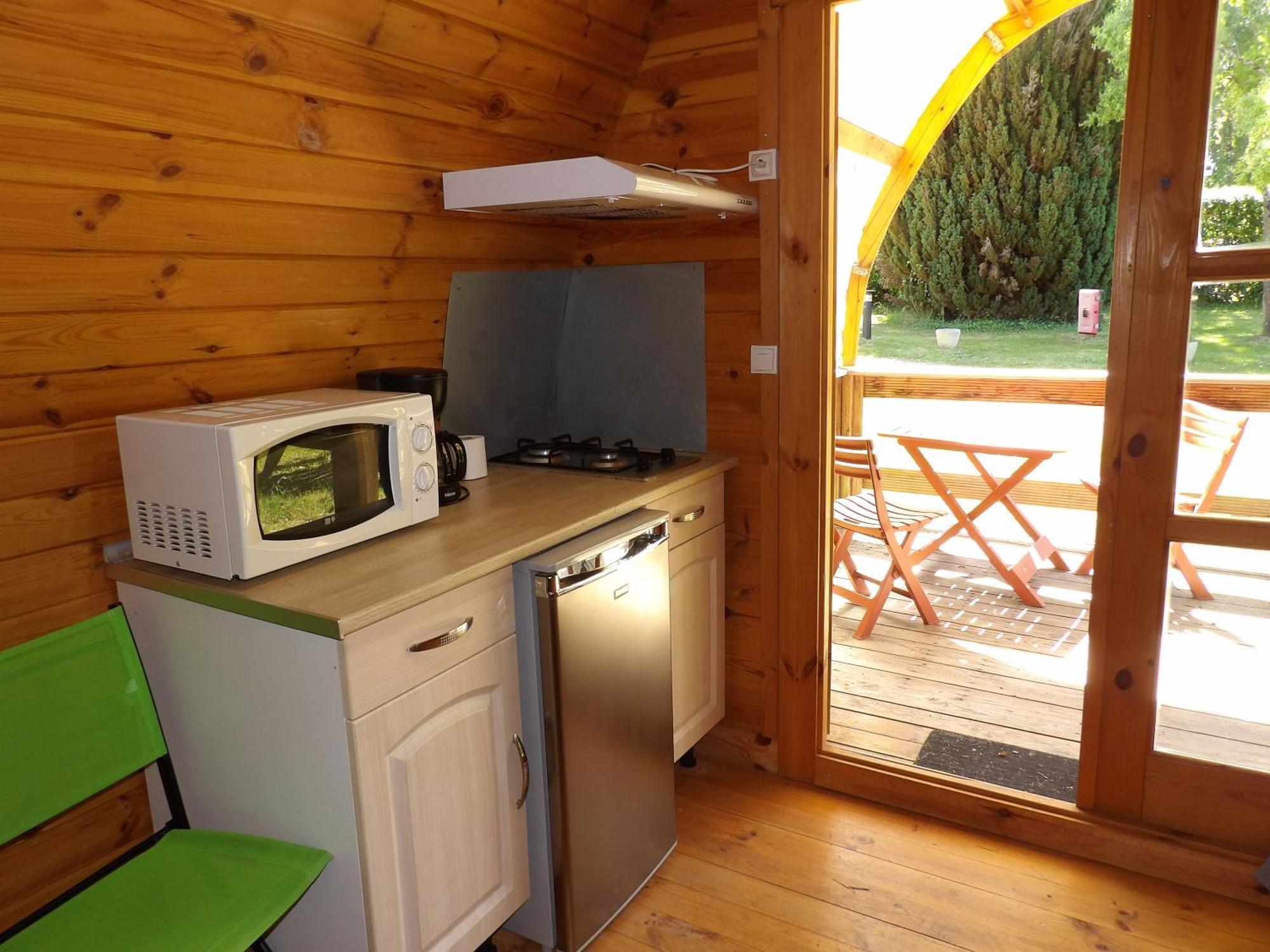 Camping Smile & Braudieres Mézières-sous-Lavardin 외부 사진