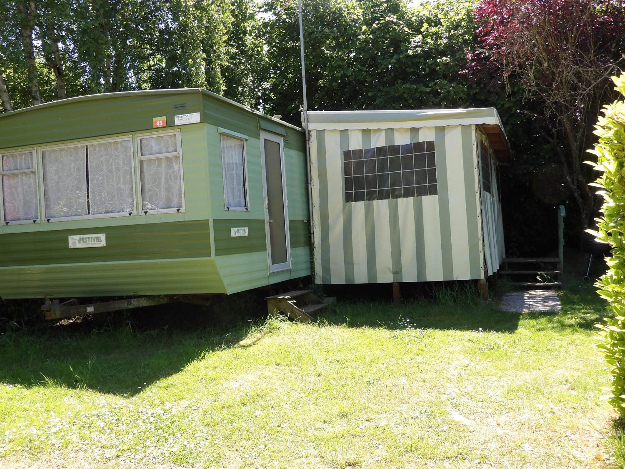 Camping Smile & Braudieres Mézières-sous-Lavardin 외부 사진